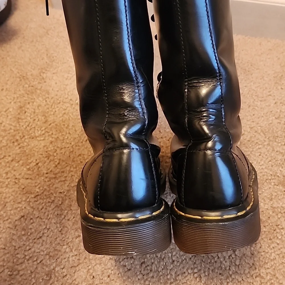 Dr. Martens 20 eyes 9663 Moto Lace-up Boots - Picture 8 of 16